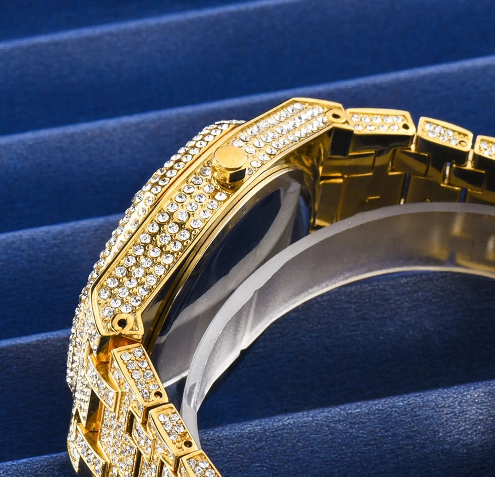 Full Rhinestone Waterproof Calendar Men Watch INDZONES